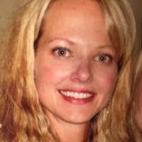 Candace Arnold's Instagram, Twitter & Facebook