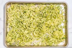Should zucchini sprialized noodles be soaked in salt water afterwards. How To Make Cook Zucchini Noodles Perfect Zoodles Guide