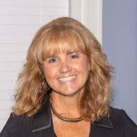 200+ "Disomma" profiles