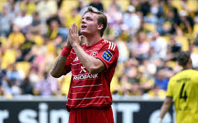 Stephanie arcila sexy pics in person, shes the woman in