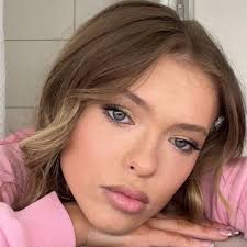 Lucy Foreman (@lovely_lucyf) • Instagram photos and videos