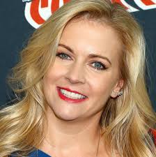 The evaluation of treatment programs for male batterers. Netflix Orders Melissa Joan Hart Sean Astin Scammer Sitcom