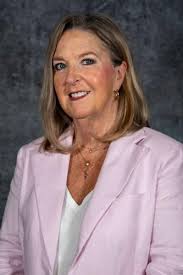 City of Paris receives applications for May election