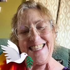 Is Luna really dead and why is Poppy glad about it?