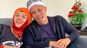 He is the first youtuber in southeast asia to earn the diamond play button. A Figure Appears To Admit He Was Cheated By Hundreds Of Millions By Atta Halilintar S Father