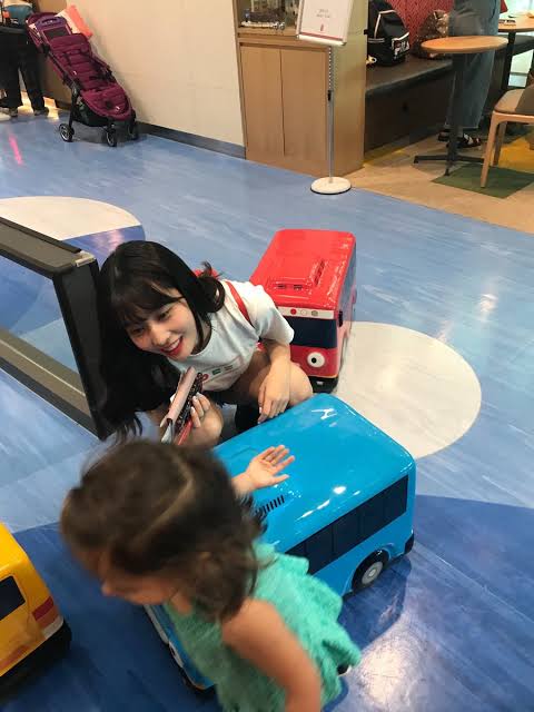 images?q=tbn:ANd9GcSahAo7enn4wDQk0ke06eLI34RTm4shVJYuRsJBJRDSAla-fXnH4rddZQc&s=10