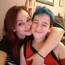 ashley prosser (@ashlink77)