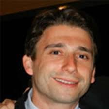 Alex Groth's Instagram, Twitter & Facebook