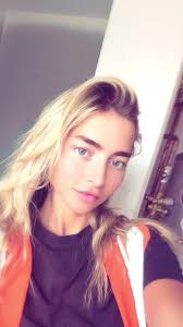 Un vistazo a la vida de una electricista moderna