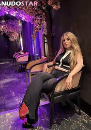 Empress Zabina - the supreme mistress of cuckold domination - a control is absolute