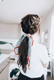 Simple long hair has become incredibly popular in fashion trends. Pinterest Alexandramartinezzz Hair Styles Long Hair Styles Hairstyle