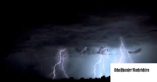 Das heftiges gewitter ist am nachmittag mit starkem regen über teile des frankenberger landes nach angaben der polizei in göttingen hielten sich die auswirkungen von gewitter und regen dort in. Gewitter Hagel Und Starkregen Der Region Drohen Heute Unwetter Schaffhauser Nachrichten