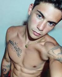 His birthday, what he did before fame, his family life, fun trivia facts, popularity rankings, and more. Argentinemen On Twitter From The Movie My Best Friend Mi Mejor Amigo And The Tv Show Simona Lautaro Rodriguez Https T Co Wu09rca1co Https T Co Xgxpg6sddh