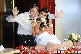 Romi S Early Wedding Gift Free Porn Gallery