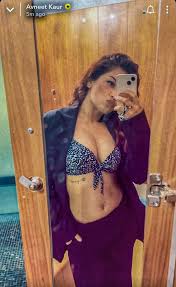 Avneet Kaur all hot bikini selfies which set social media on fire. -  SpideyPosts