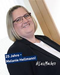 Jubiläumsfeier unserer Volksbank 🎉 Zum Abschluss unserer Jubiläumsreihe  ehren wir unsere Kolleginnen und Kollegen, Melanie Haake, Melanie Hellmann,  Andreas Lange, Vanessa Langejans, Julia Plate und Anke Schwieger, die seit  2️⃣5️⃣ Jahren ein