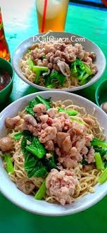 Masukkan bumbu antara lain, 2 sendok makan minyak ayam kedalam mangkok bersama dengan ¼ sendok teh penyedap rasa. Mie Ayam Jamur Enak Di Jakarta Mie Ayam Jamur Bank Bedo Review Mie Ayam Jamur Rumahan Mie Ayam Jamur Bank Bedo Palsu
