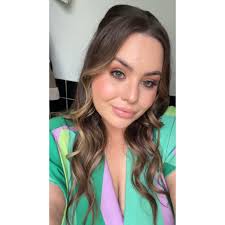 ✨On Friends Presale Now ✨ Mamma Mia returns to The Alhambra Theatre  #Bradford. Set