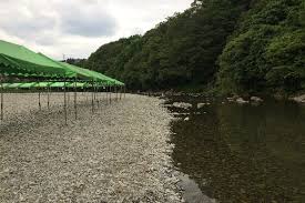 秋川橋河川公園バーベキューランド】地元の鳥久バーベキューサービス/食材販売/器材レンタル/手ぶらバーベキュー