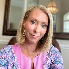 Dana Bauer's Instagram, Twitter & Facebook