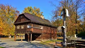 See full list on fotokompas.cz Valasske Muzeum V Prirode Skanzen Muzea A Historie Roznov Pod Radhostem Navylet Cz