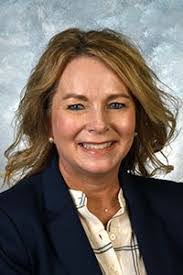 Ruth Palumbo's Instagram, Twitter & Facebook