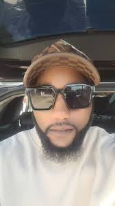 #Huya unzwe rhumba kunaka and send a message to all the Rhumbanians