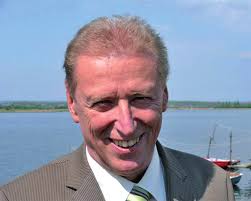 Chronik des Neustädter Tennisclubs Grün-Weiß e.V.