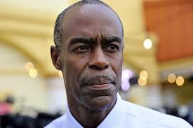 Résultat de recherche d'images pour "obama nose in air"