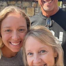 Avery Sanders (averysanders7)