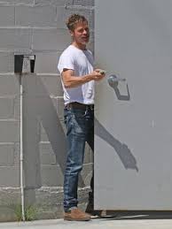 The Tucked In T Shirt Is Here To Stay Brad Pitt Style Brad Pitt T Shirt And Jeans