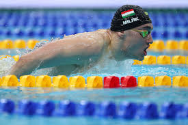 In 2014, she competed in all three individual backstroke events at the short course world championships in doha, qatar. Milak Clocks 51 07 In 100 Fly Heat And Sets Up 200 Tussle With Nemeth