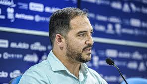 Luciano Lessa detalha critérios para formação do novo elenco do CSA