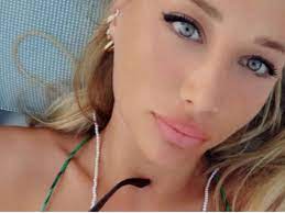 In the past denise has also lived in albuquerque nm and brooklyn ny. Chi E Denise Esposito La Nuova Fiamma Gigi D Alessio Donne Magazine