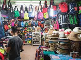 Ada bag sandang yang boleh anda beli dengan harga rm15 sahaja. Cadangan Lokasi Best Untuk Rakyat Malaysia Shopping Murah Di Vietnam Libur