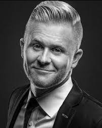 Ralph Squire's Instagram, Twitter & Facebook