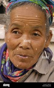 Donna laotiana immagini e fotografie stock ad alta risoluzione