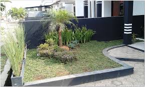 Anda dapat mengatur tata letak pembatas atau paving. Desain Rumah Indonesia Desain Taman Depan Rumah Minimalis Sederhana