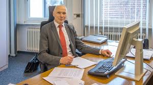 Vr bank bayreuth hof updated their cover vr bank bayreuth hof. Hollfeld Rente Nach 29 Jahren Im Vorstand News Nordbayerischer Kurier