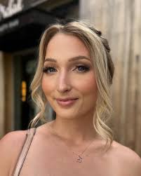 Garden party meets PNW @blockhousepdx Photography @danarohlfsphoto  #pdxbride #pdxwedding #portlandbride #portlandwedding #oregonbride  #oregonwedding #engaged #engagedinoregon #shesaidyes #weddingcouple  #couplegoals #pd× #pdxmua #wedding #weddingideas ...