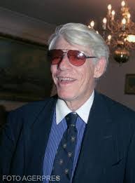 John Radu's Instagram, Twitter & Facebook