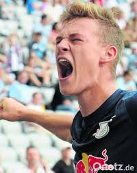 Kimmich wins bayern's goal of the month for may. U19 Europameister Joshua Kimmich Vom Vfb Stuttgart Zum Rekordmeister Bayern Holt Nachsten Jung Profi Onetz