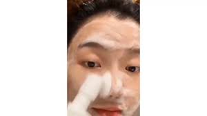 Amazon.com: Paquete de 2 lavadores faciales de cúrcuma con cepillo,  limpiador facial de cúrcuma, limpiador facial de cúrcuma, limpiador de  espuma de cúrcuma para toda la piel, 3.5 onzas líquidas (2) :