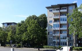 Mehr attraktiver, bezahlbarer wohnraum in berlin: Datei Hollanderstrasse 37 Berlin Reinickendorf Hochhauser Jpg Wikipedia