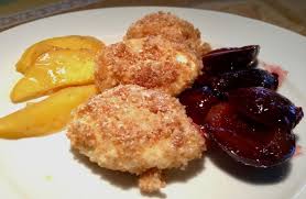 Amaretto Zwetschkenroster Mit Bildern Topfenknodel Rezept Quark Knodel Rezepte