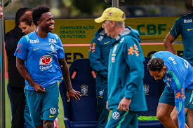 Ancelotti prueba con Vinícius, Raphinha, Cunha y Luiz Henrique para medirse a Panamá