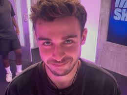 When mum says she's ordering a takeaway 👀 #sdmninside