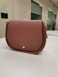 Never miss to grab 10% instant discount on the best price footwear and bags shopping. Yuna X Christy Ng Collection Alis Saddle Bag In Muave Mama Women S Fashion Bags Wallets Cross Body Bags On Carousell