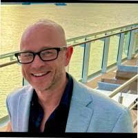 Shawn Chesney's Instagram, Twitter & Facebook