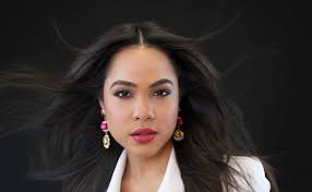 Fanny Abreu rompe barreras en la industria de la moda